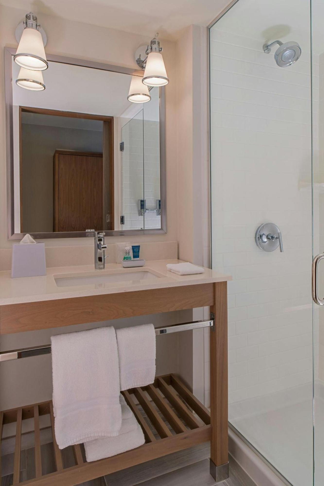 Four Points By Sheraton Midland Exterior photo