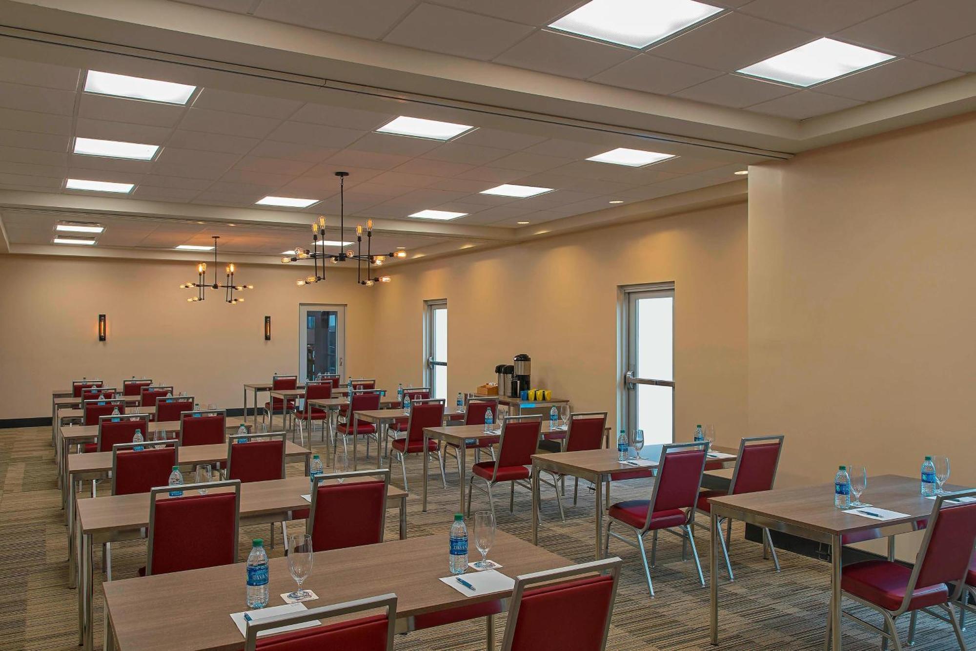 Four Points By Sheraton Midland Exterior photo